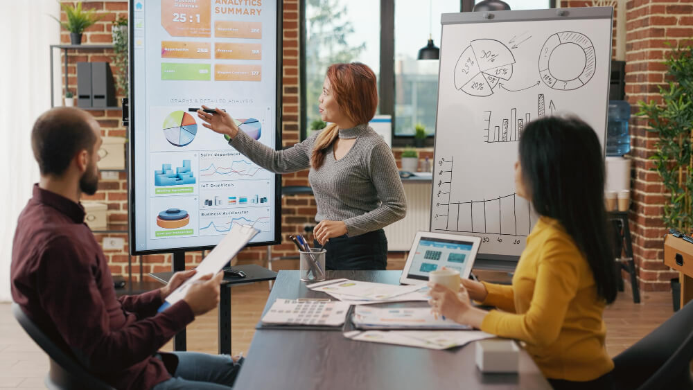 como criar uma estratégia de marketing digital para empresas pequenas que estão iniciando com marketing